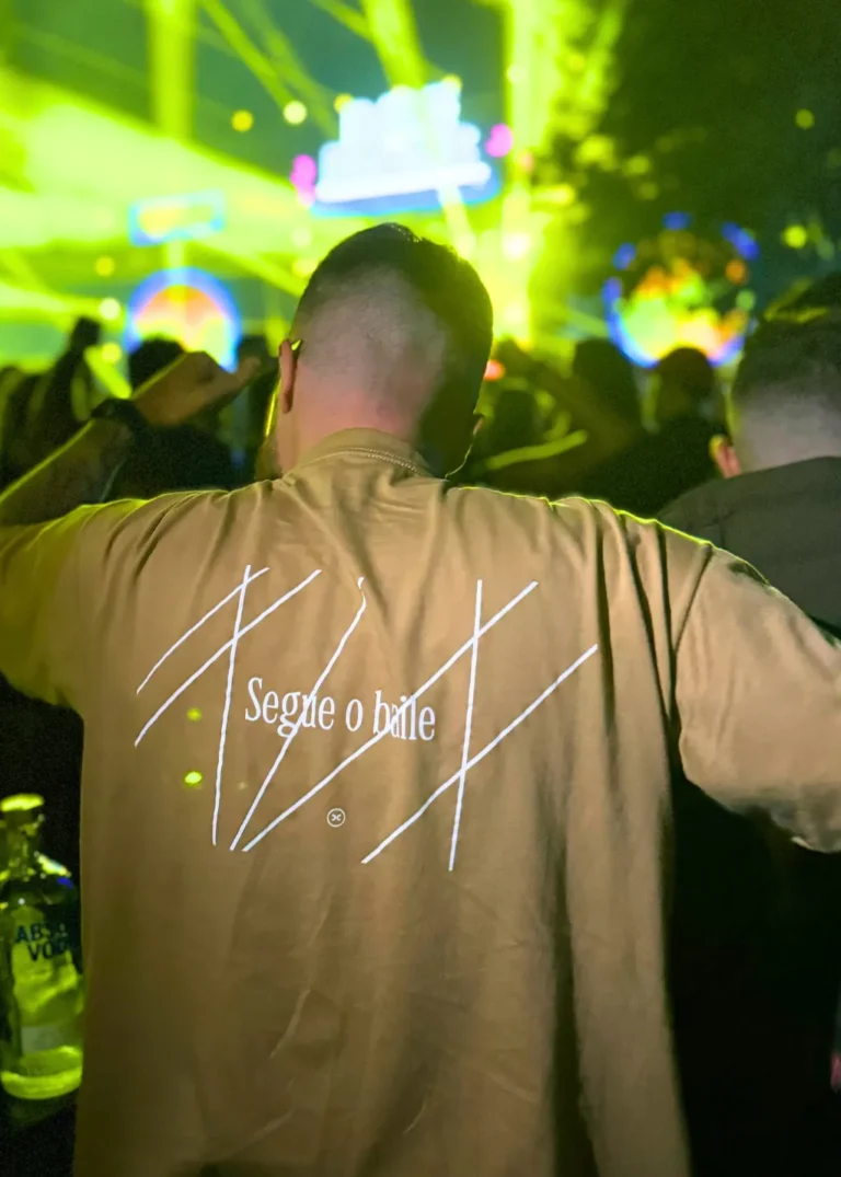 Camiseta Segue o Baile