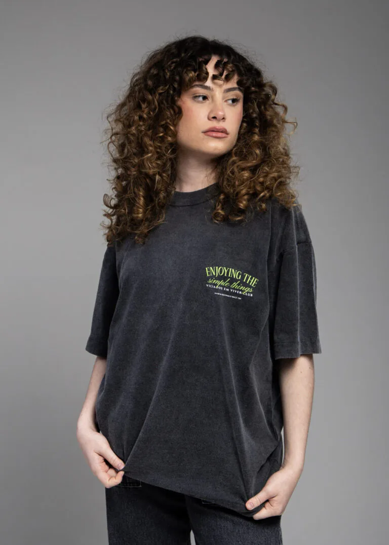 Camiseta Oversized Simple Things